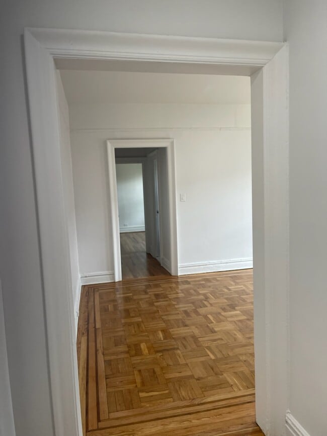 Photo - 272 Hutton St Unit 2