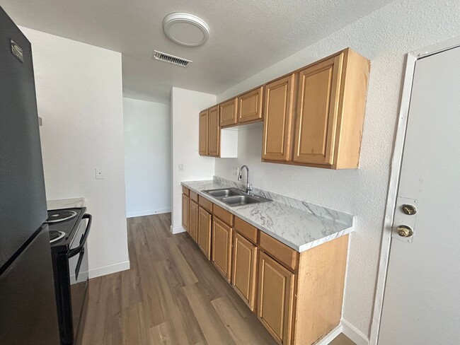 Photo - No HOA! 3 Bedroom 2 Bathroom House!