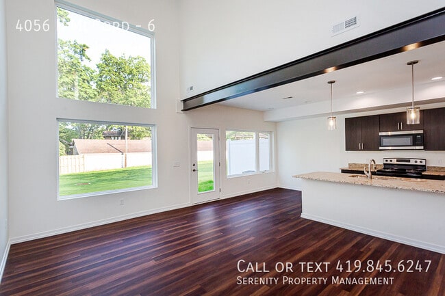 Photo - 4056 N McCord-6 Unit 6