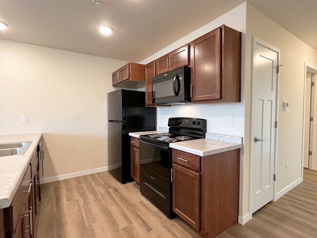 SCS Shawano Apartment Community