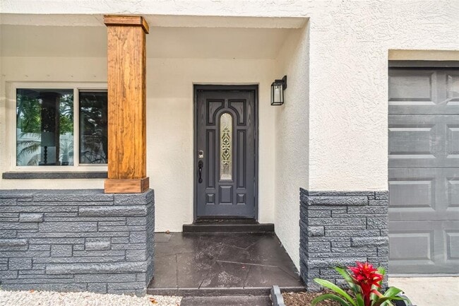 Photo - 2408 50th St S