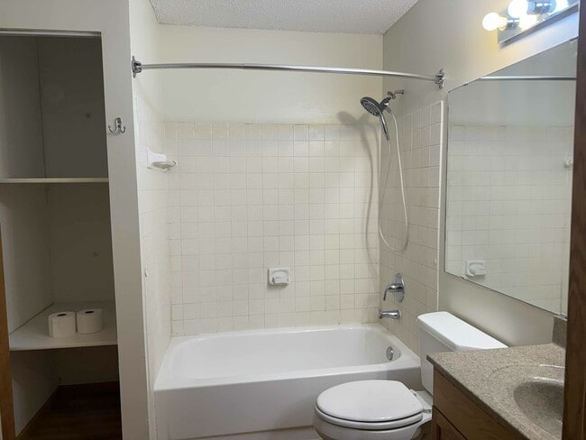 Photo - 4488 Cinnamon Ridge Trl Unit B