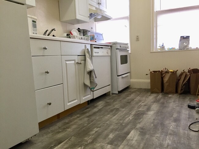 Photo - 1982 Commonwealth Ave Unit 9