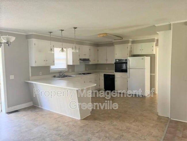 Photo - 1071 Lightwood Knot Rd