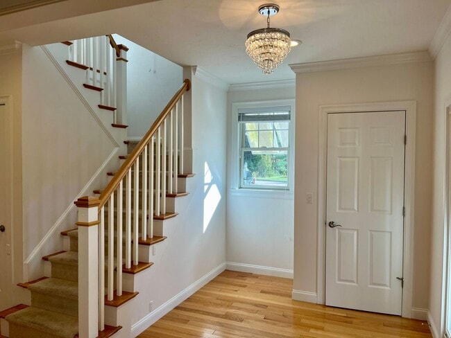 Photo - Lawton Lane Management Unidad LL-01