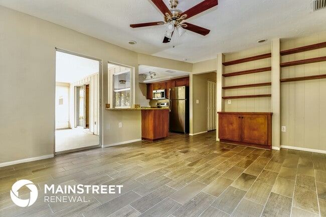 Photo - 1124 Danny Dr