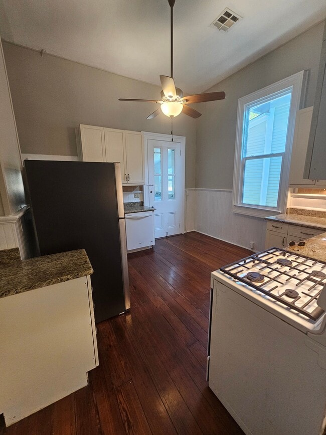 Photo - 7317 Cohn St