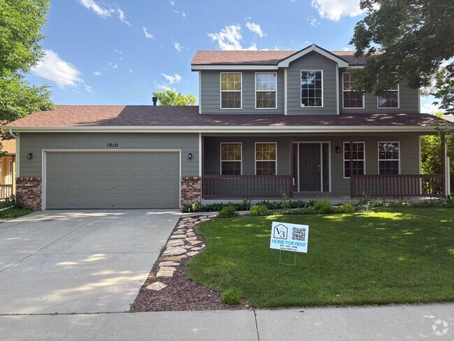Building Photo - 3bd/3ba Johnstown Home with 2-Car Garage &...