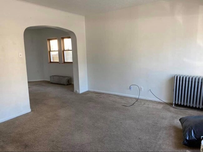 Photo - 220 S Valley Ave