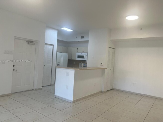 Photo - 7320 NW 114th Ave Unit 107