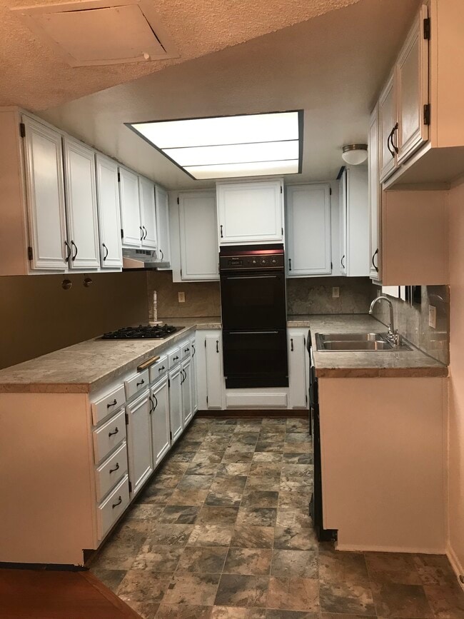 Kitchen - 3431 Artesia Blvd Unit 24
