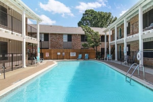 Photo - 1228 Cavender Dr (Hurst, TX)
