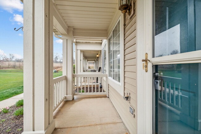Photo - 640 Lincoln Station Dr