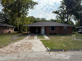 Building Photo - 300 Maple St Rental