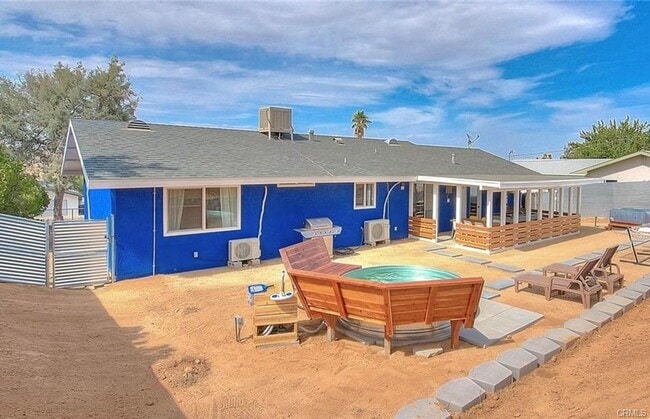 Building Photo - Fully Furnished Home in Joshua Tree