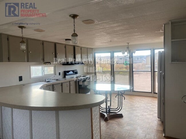 Photo - 2 Bedroom 2 Bathroom single wide trailer home