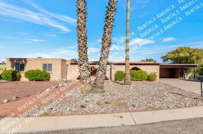 Photo - 6861 E Hawthorne Cir