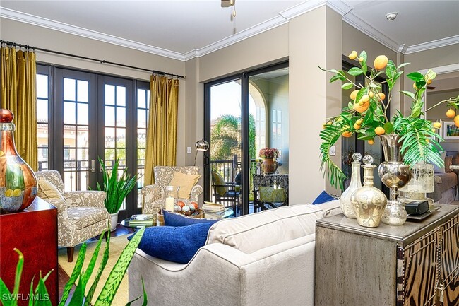 Photo - 23191 Fashion Dr Unit 8108