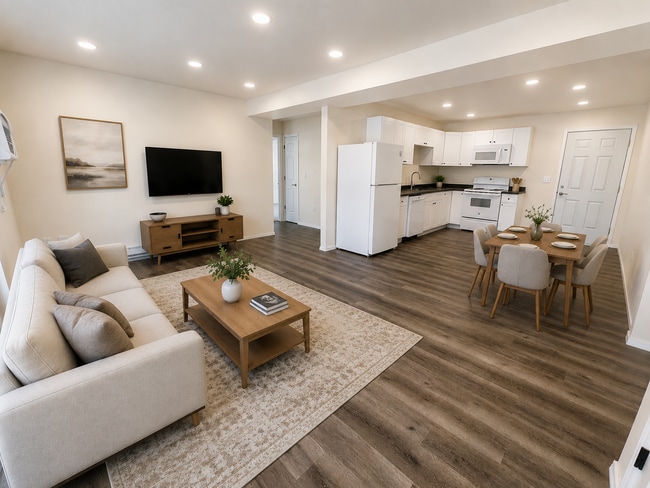 Building Photo - 3030 Post RoadApt 15 Unit 15