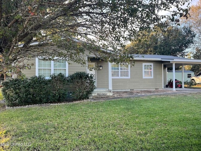 Photo - 285 Venetian Gardens