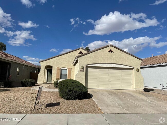 Building Photo - 17224 W Saguaro Ln Rental