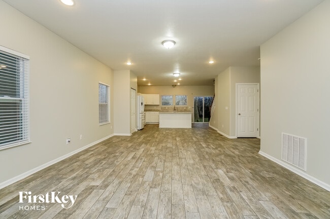 6309 Greenhaven Ave