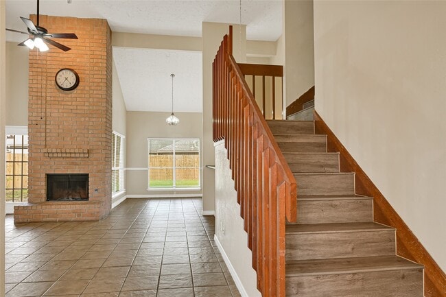 Photo - 12322 Meadow Ridge Dr