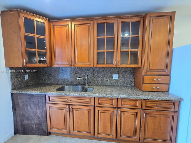 Photo - 2957 SW 36th Ct Unit 6