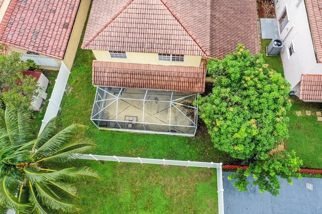 Photo - 3178 NW 72nd Ave