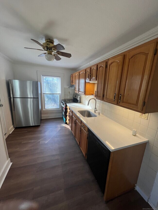 26 River Rd Apartment New Milford, CT