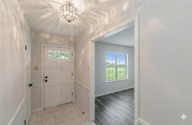 Photo - 6248 Trail Lake Dr