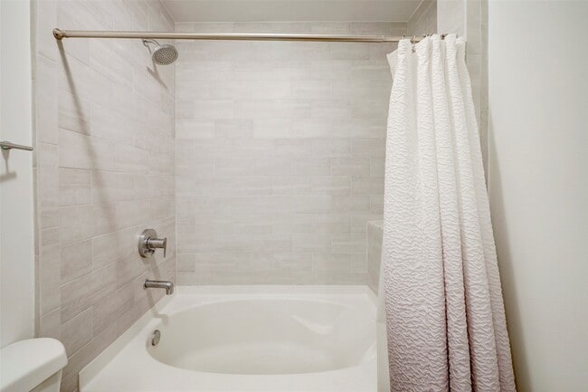 Photo - 5925 Almeda Rd