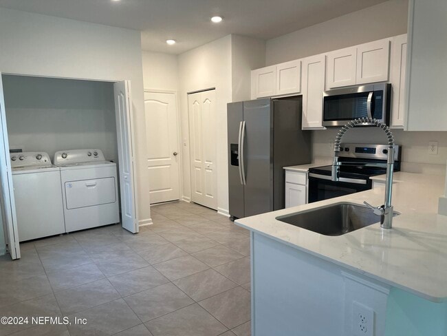 Photo - 168 Tidal Bch Ave