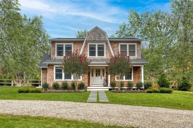 Building Photo - 1700 Cedar Dr