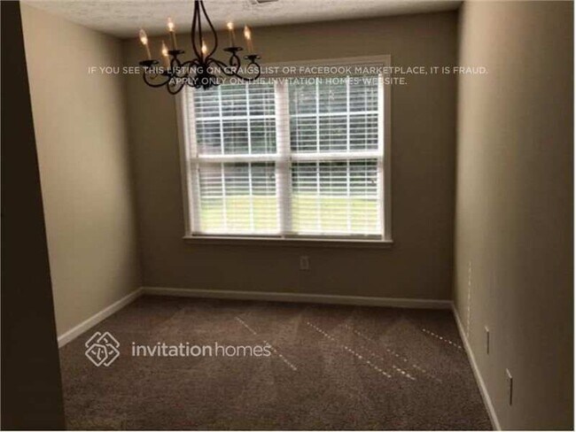 Photo - 2257 Pierce Way