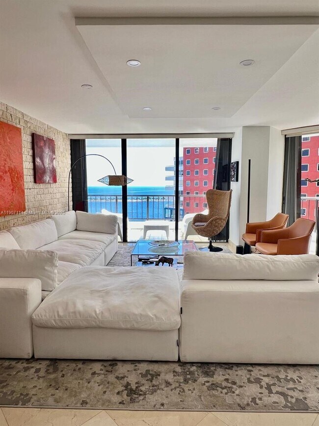 Photo - 1581 Brickell Ave Unit 2005