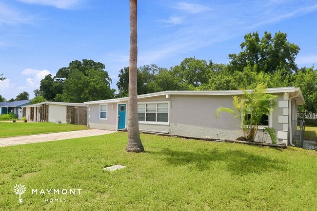 Photo - 2156 Alemanda Dr