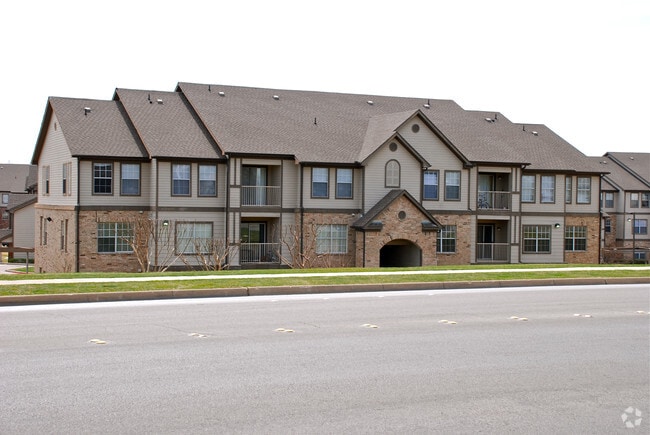 VILLAS BY THE PARK