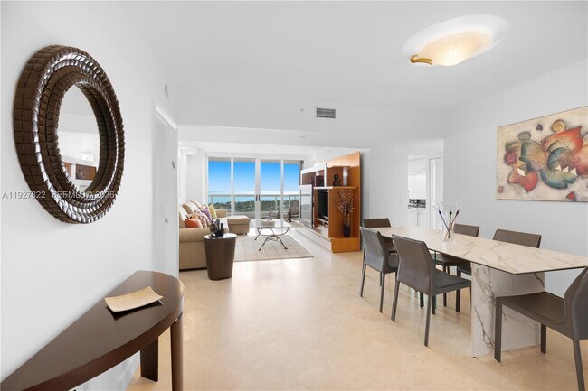 Photo - 21055 Yacht Club Dr Unit 2310