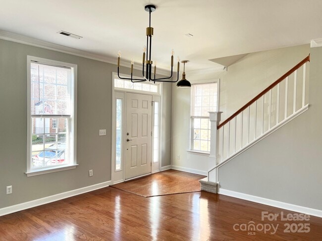 Photo - 630 Old Meeting Way