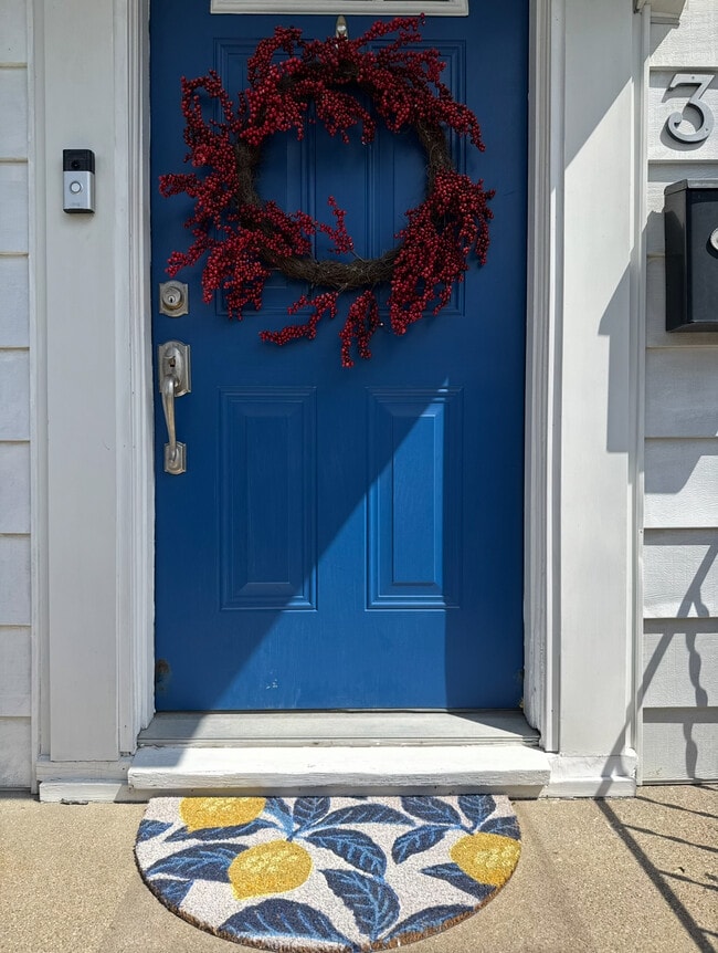 Photo - 32 Verlyn Ave