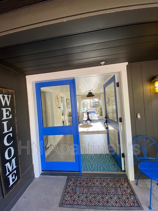 Photo - 2110 S Mill Ave