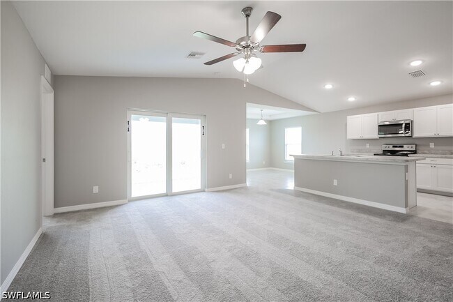 Photo - 2910 61st St W