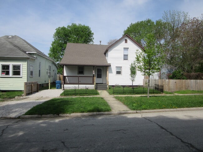 yard entrance on thr right