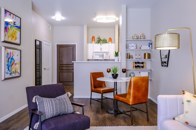 Photo - Roosevelt Square