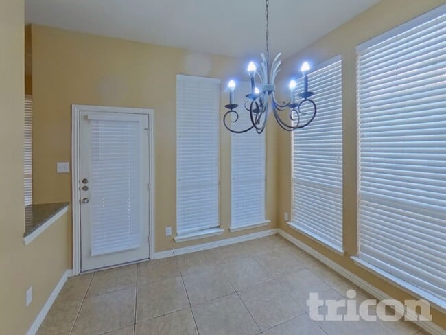 Photo - 7729 Glencrest Dr