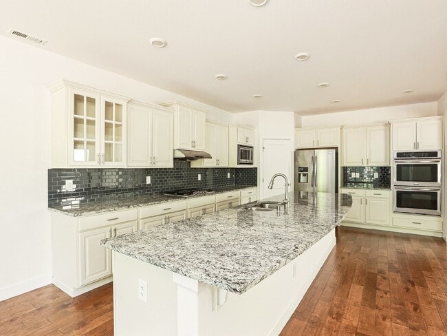 Photo - **Beautiful 4-Bedroom Home with A/C, Covered Outdoor Living & Designer Finishes in Bothell** Avai...