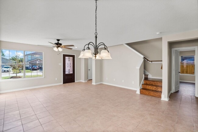 Building Photo - 29515 Legends Line Dr