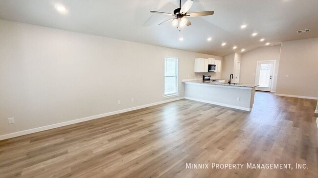 Photo - 3520 Turner Ave