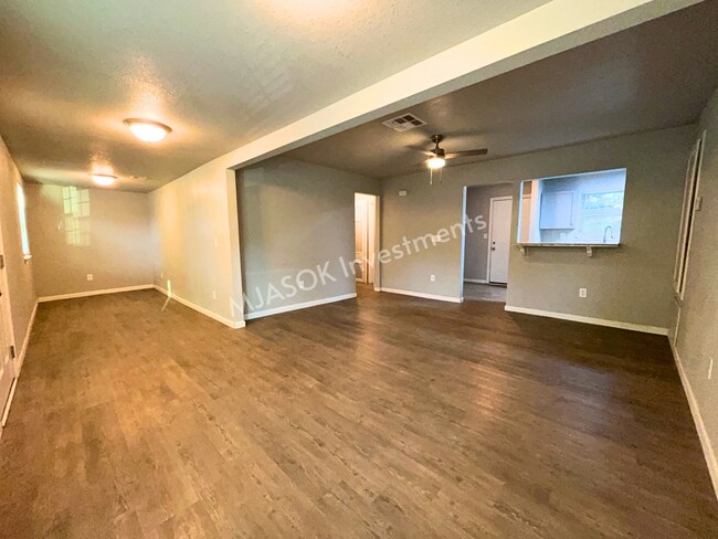 Charming 3-Bedroom Home for Lease in Lawton, OK
